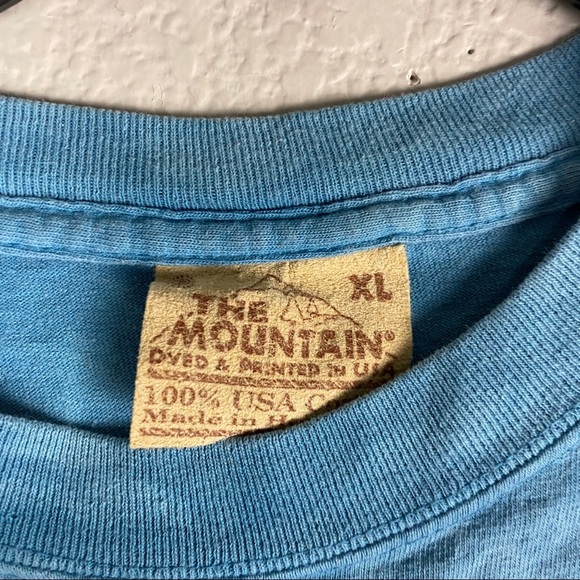 The Mountain Wolf Pack Shirt Vintage Size XL - Picture 3 of 6